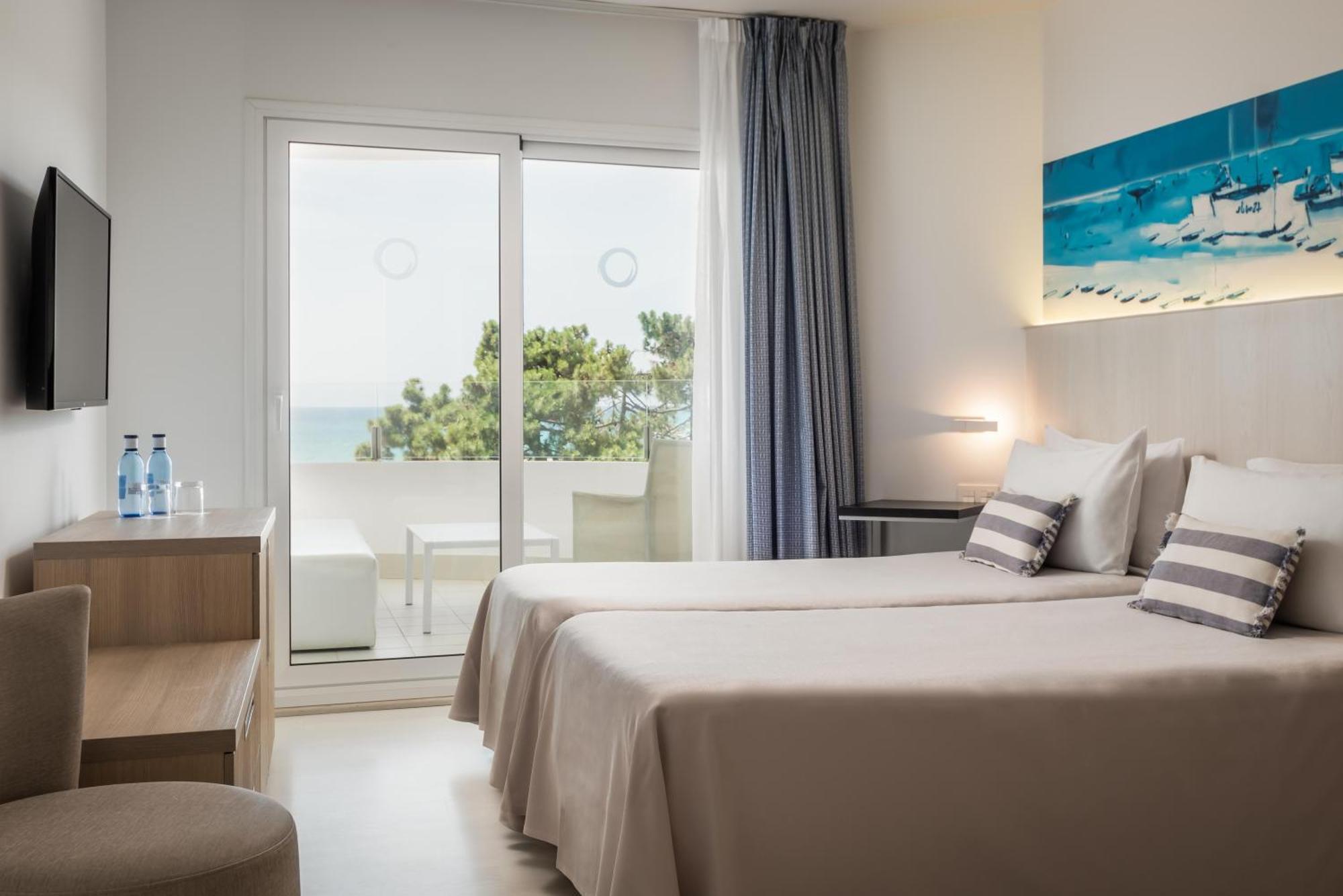 Alegria Mar Mediterrania - Adults Only 4*Sup سانتا سوزانا المظهر الخارجي الصورة